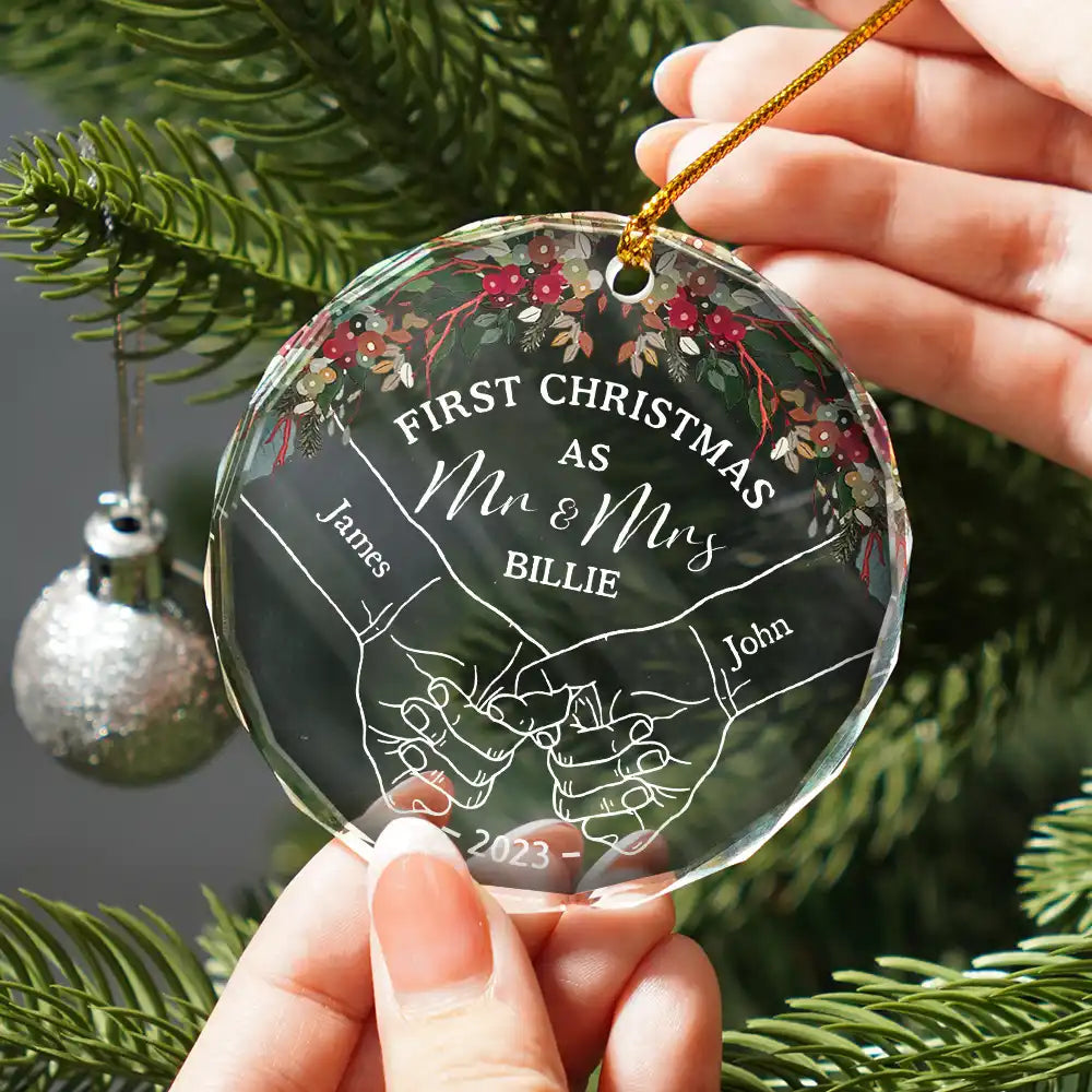 Holding Hands First Christmas Couple - Personalized Circle Glass Ornament