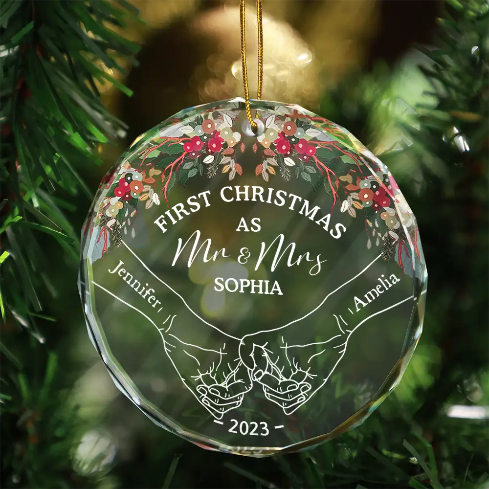 Holding Hands First Christmas Couple - Personalized Circle Glass Ornament