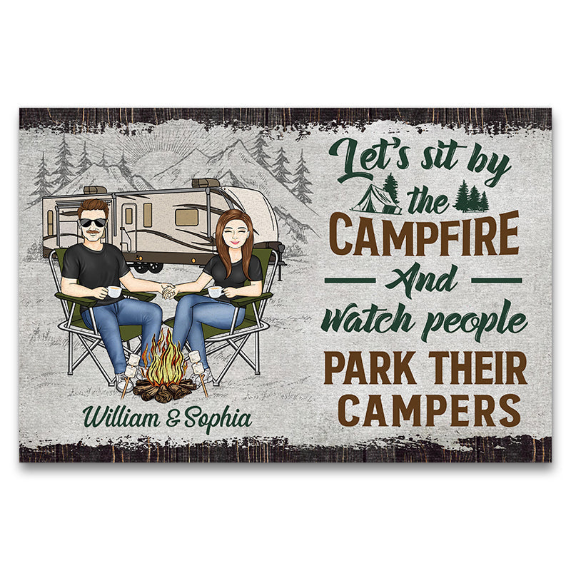 Camping Family Couple Let's Sit By The Campfire - カップルへのギフト - パーソナライズされたカスタムドアマット