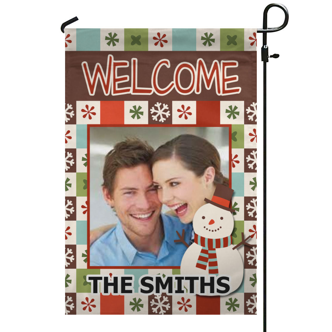 Snowy Welcome – パーソナライズされた写真と家族の名前 庭と家の旗