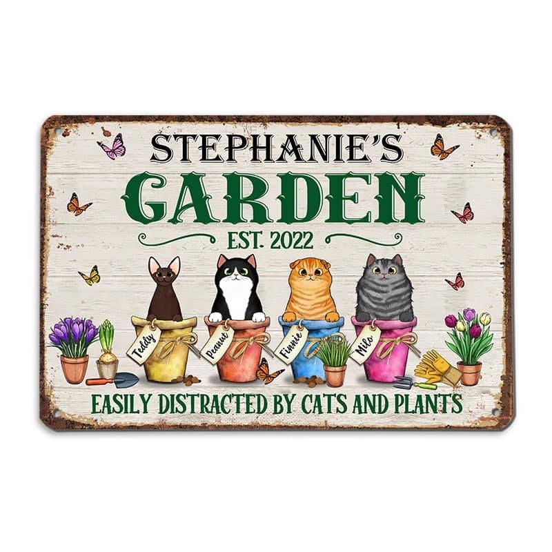 猫と植木鉢のパーソナライズされたガーデンメタルサイン