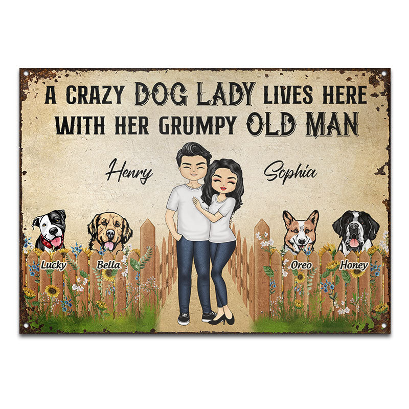 A Crazy Dog Lady And A Grumpy Old Man - カップルギフト - パーソナライズされたカスタムクラシックメタルサイン