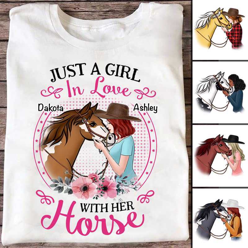 Girl In Love With Her Horse ライトカラー パーソナライズドシャツ