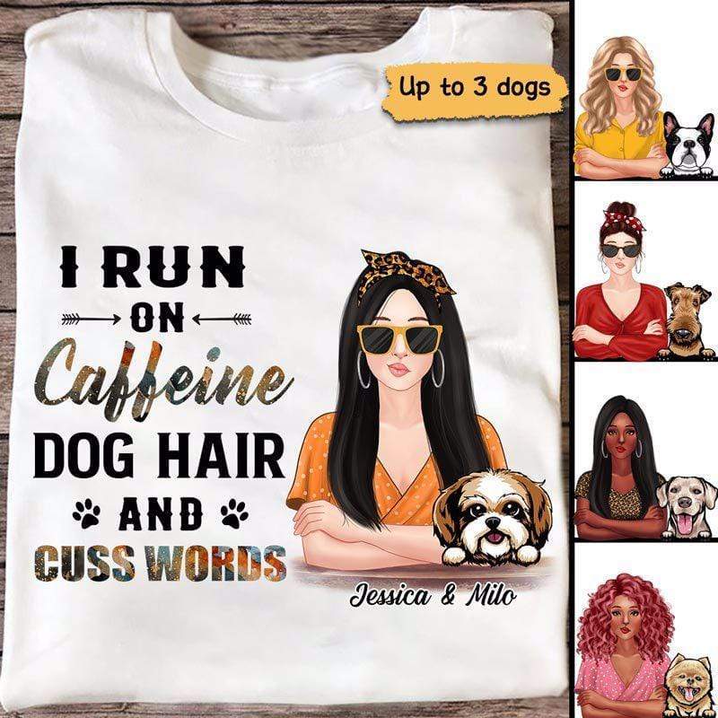 Run On Caffeine 犬の毛の生意気な女の子のパーソナライズされたシャツ