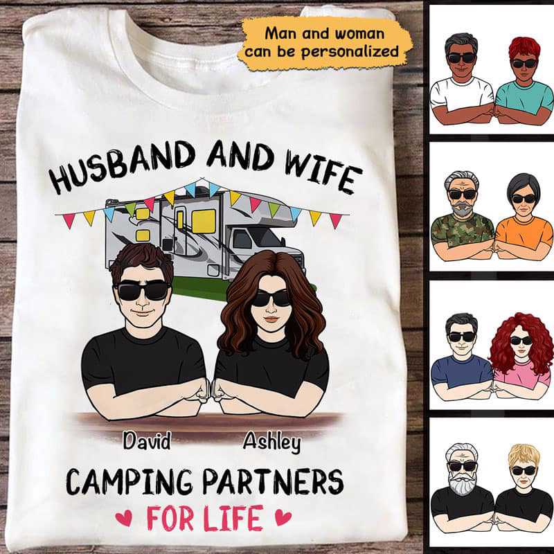 Husband Wife Camping Partners For Life パーソナライズシャツ
