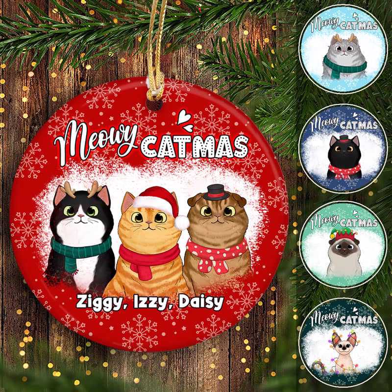 Bleached Fluffy Cats Christmas Personalized Circle Ornaments