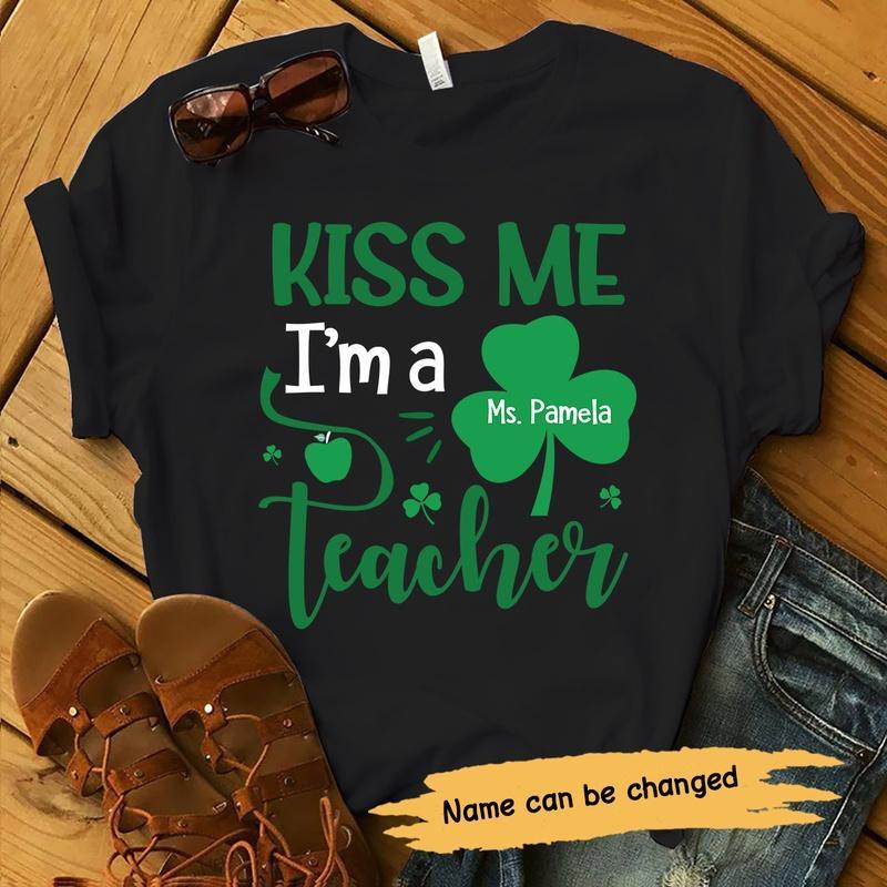 Kiss Me Shamrock Teacher パーソナライズシャツ