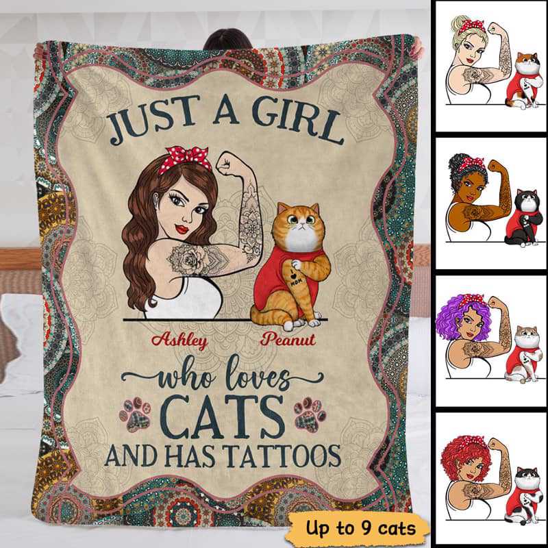 Woman Loves Cats And Tattoo Mandala パーソナライズされたフリースブランケット