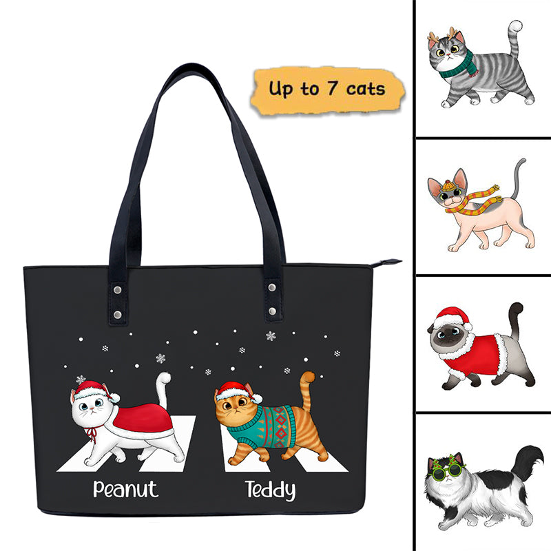 Fluffy Cat Walking Cross Road Christmas Personalized Shoulder Bag